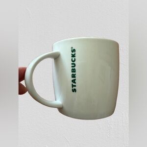 New Starbucks 2015 White & Green Ceramic 14oz. Coffee Mug